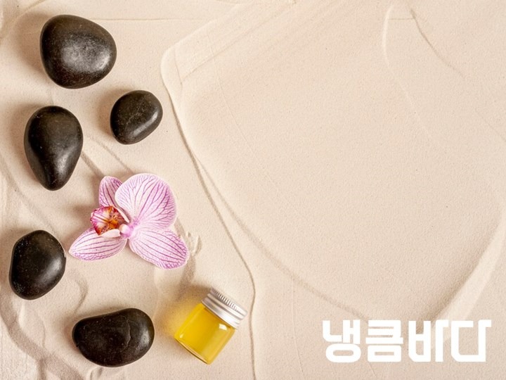 flat-lay-frame-with-flower-and-stones_23-2148290909.jpg