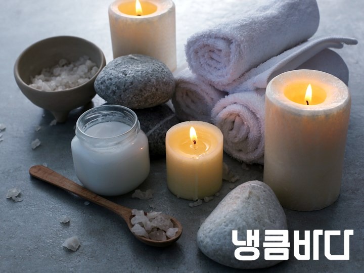 aromatherapy-treatment-with-candles.jpg